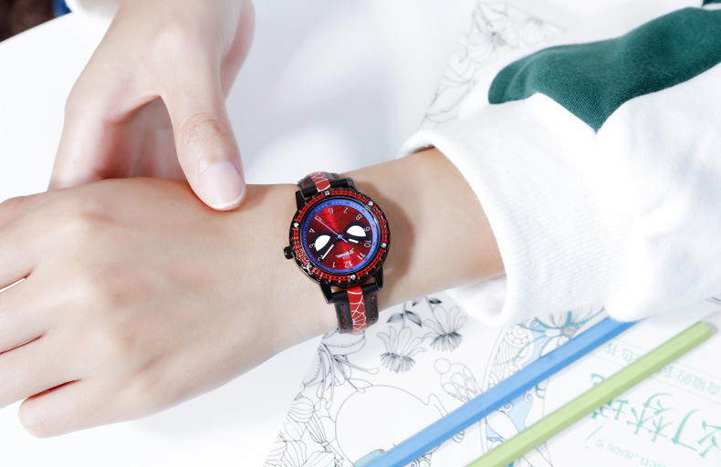 Marvel Avenger Superhero Spider-man Quartz Wrist Watch For Children